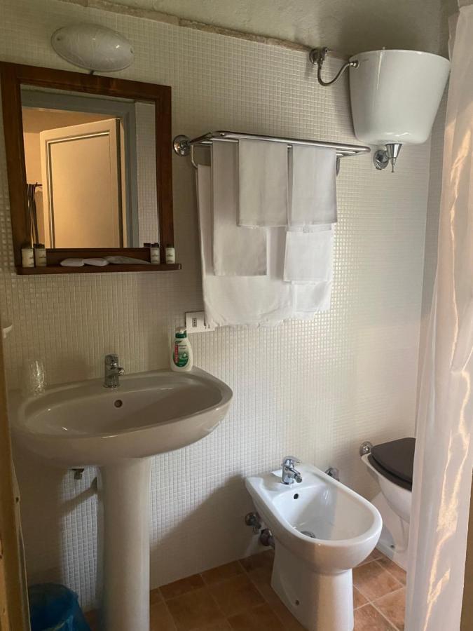 Albergo Le Casaline Campello sul Clitunno Esterno foto